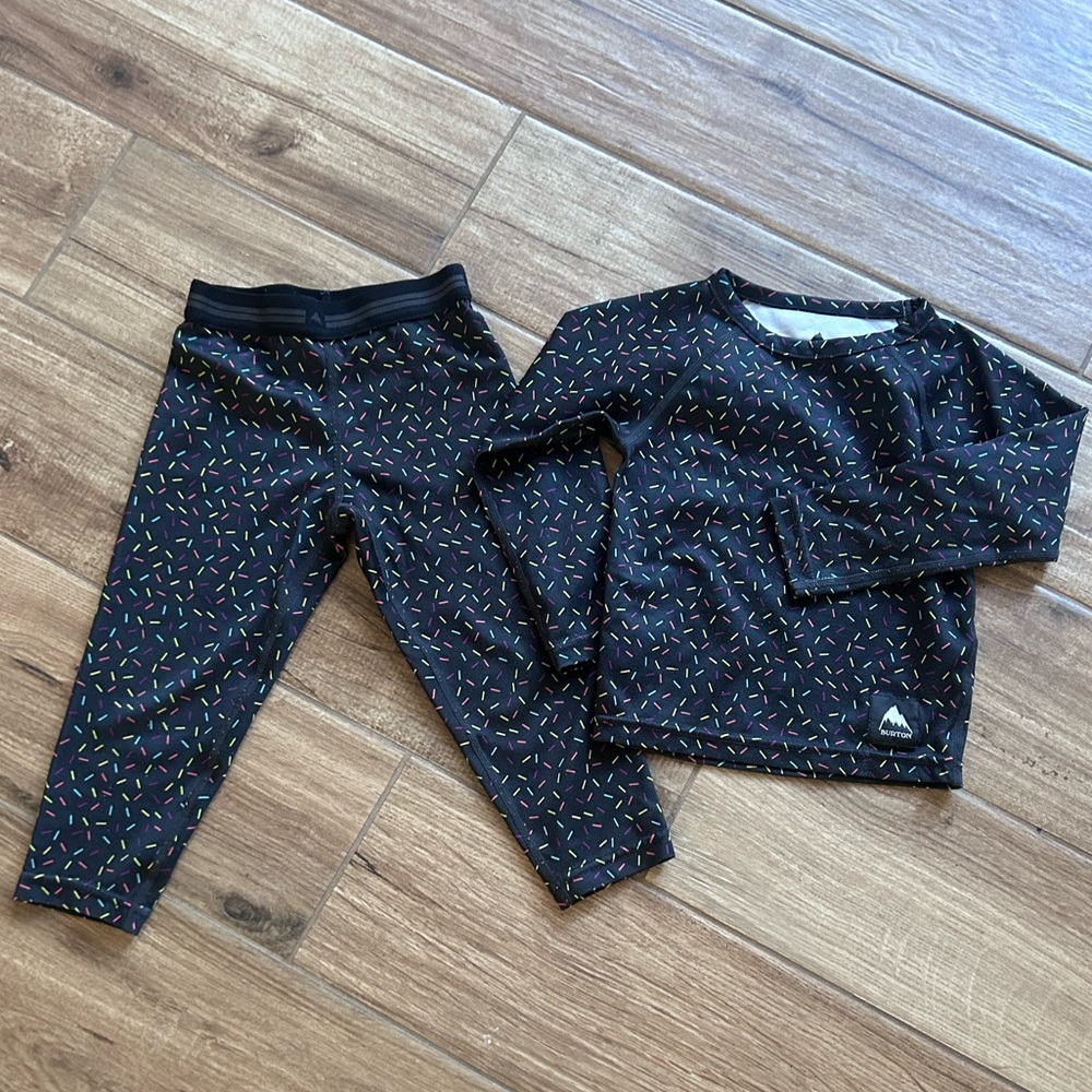 Burton 2t base layer set.